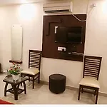 Hotel Mona Regency